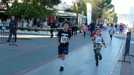 ATATÜRK KOŞUSU SONA ERDİ