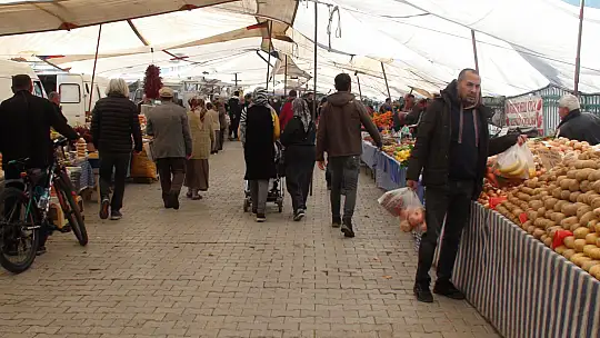 2023 YILININ İLK SALI PAZARI KURULDU