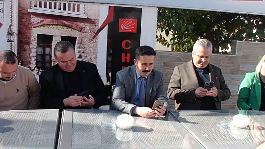 BAŞKANLARDAN CHP İLÇE TEŞKİLATINA ZİYARET