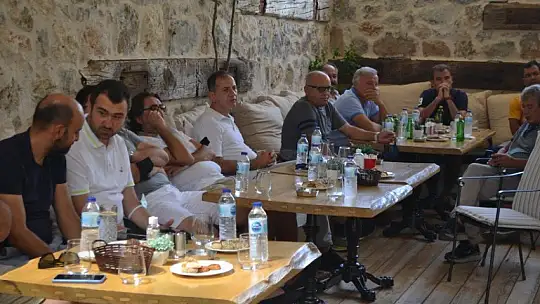 Başkanlığı Oy Birliği İle Kabul Edildi