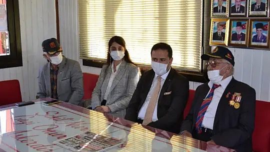 Kaymakam Fırat, 'Gazilerimizde ayaklı vatan aşkı, canlı bir şekilde görünüyor'