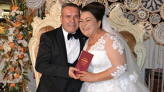 Meltem Avcılık İle Hakan Yıldırım Rüya Gibi Bir Düğünle Dünya Evine Girdi