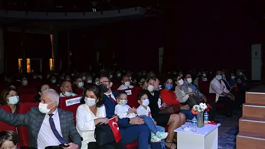 Ata okullarında Cumhuriyet coşkusu