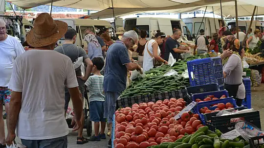 Pazarcılar Odası Başkanı Adem Hıra 'Satışta Azalma Var.'