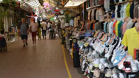 Paspatur sokakları boş kaldı