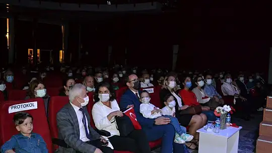 Ata okullarında Cumhuriyet coşkusu