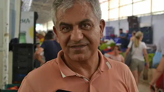 Pazarcılar Odası Başkanı Adem Hıra 'Satışta Azalma Var.'