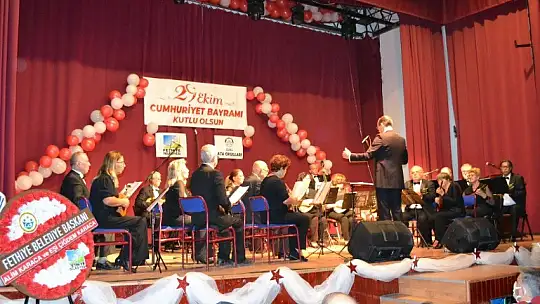 Ata okullarında Cumhuriyet coşkusu