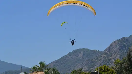 Ölüdeniz'de sezon hareketleniyor