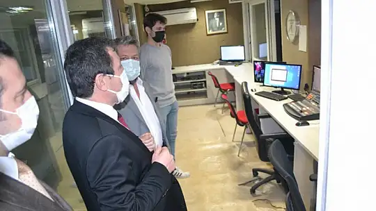 Vali Tavlı'dan İGD ve SED Medya'ya ziyaret