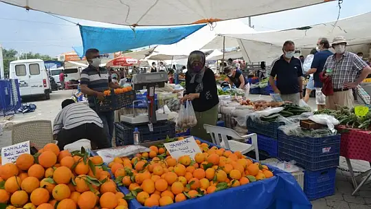 Fethiye halkı semt pazarlarına akın etti