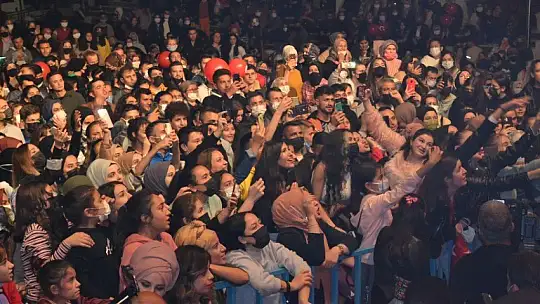Seydikemer Cumhuriyet Coşkusunu Yusuf Güney ile yaşadı