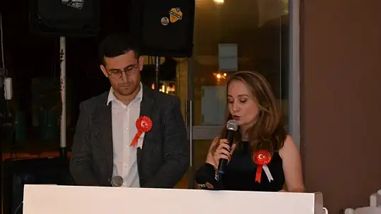 Girne Kolejinden Cumhuriyet balosu