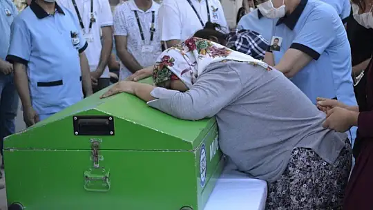 Gözyaşları sel oldu