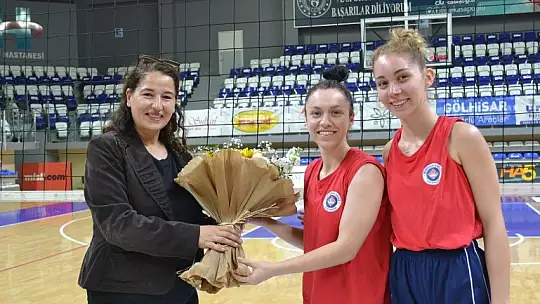 Başkan Çoban'dan filenin sultanlarına ziyaret