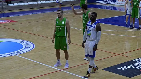Fethiye Belediyespor evinde mağlup oldu 70-77