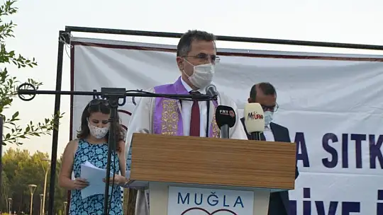 Öğrencilerin mezuniyet heyecanı