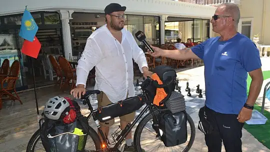 Türkiye Turuna Çıkan Kazak Bisikletçi Fethiye'de
