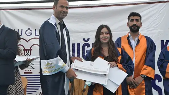 Öğrencilerin mezuniyet heyecanı