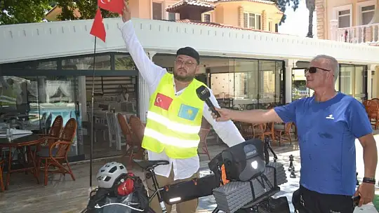 Türkiye Turuna Çıkan Kazak Bisikletçi Fethiye'de