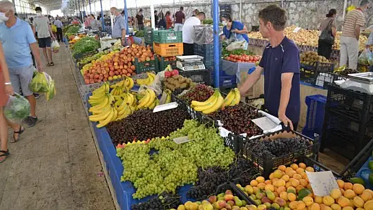 Başkan Hıra, 'Tatilci çok, iş yok'