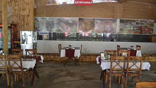 'Kırmızı beyaz et restaurant' misafirlerini bekliyor