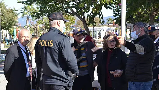 Şehitler İçin Lokma Döktürdüler