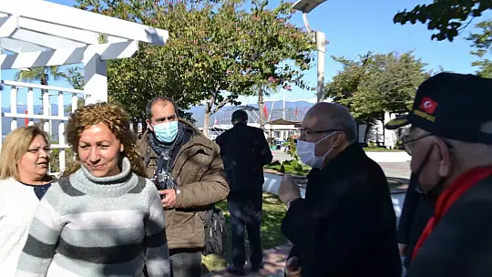 Şehitler İçin Lokma Döktürdüler