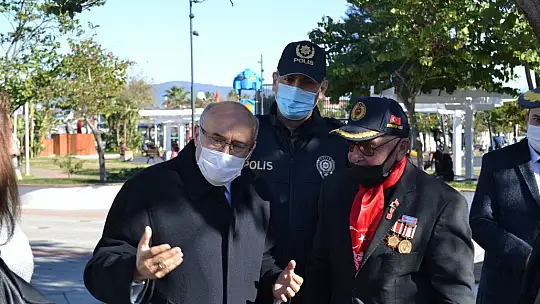 Şehitler İçin Lokma Döktürdüler