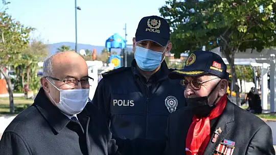 Şehitler İçin Lokma Döktürdüler