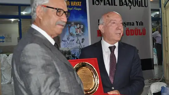 BAŞOĞLU'NUN 50 YILLIK HAYATI ÖDÜLLENDİRİLDİ