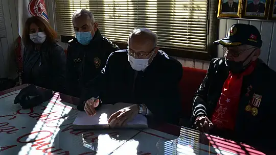 Şehitler İçin Lokma Döktürdüler