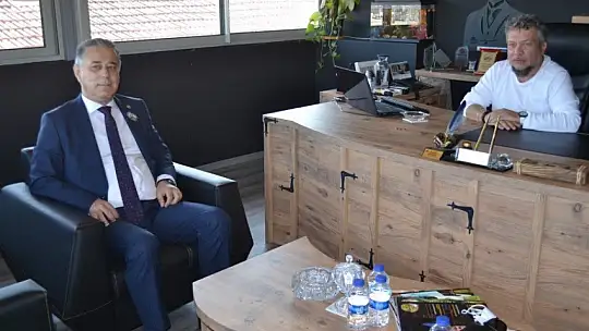 Özcan, 'Basın mensuplarının aşı olması konusunda soru önergesi sunacağım' 