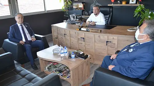 Özcan, 'Basın mensuplarının aşı olması konusunda soru önergesi sunacağım' 