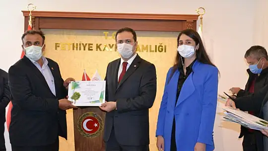 Muhtarlara sertifikaları verildi