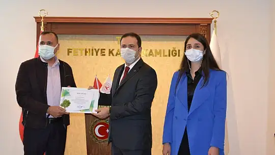 Muhtarlara sertifikaları verildi