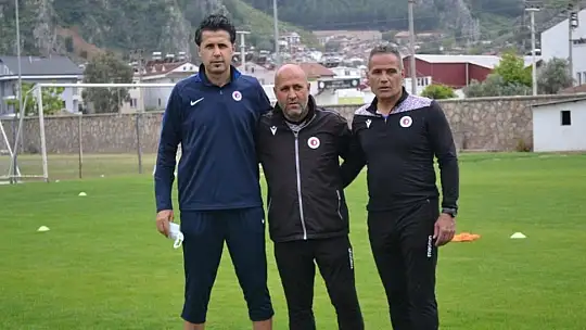 Fethiyespor, Enver Ataçocuğu ile sözleşme imzaladı