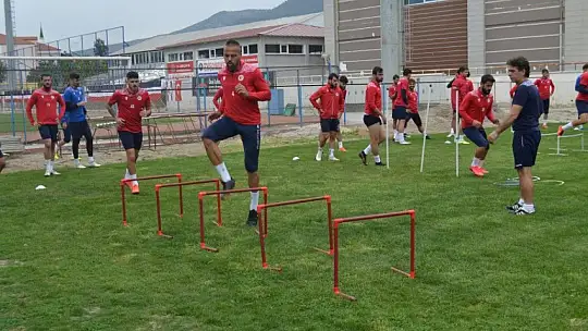 Fethiyespor, Enver Ataçocuğu ile sözleşme imzaladı