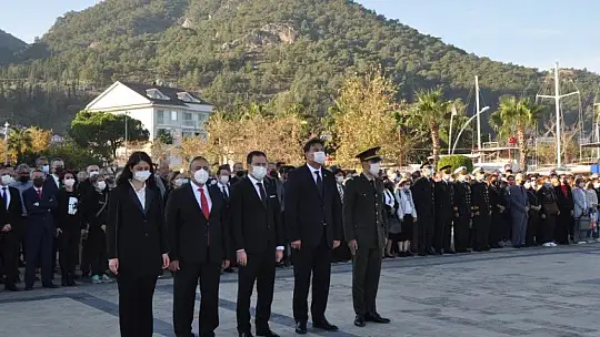 Fethiye'de Atatürk saygı ile anıldı