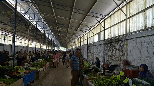 Maliyetler arttı! Vatandaş FRT TV'ye konuştu