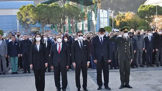 Fethiye'de Atatürk saygı ile anıldı