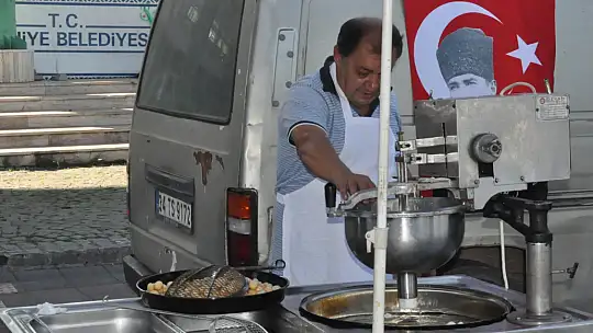 Fethiye Zafer Partisi Atatürk Hayrına Lokma Döktürdü