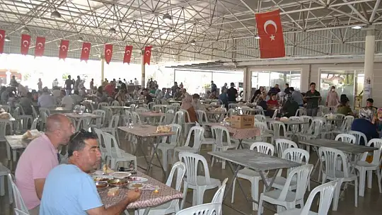 Şehit Yasin Ağır'ın ölüm yıl dönümünde Mevlid-i Şerif yemeği verildi