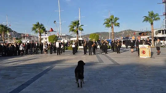 Fethiye'de Atatürk saygı ile anıldı