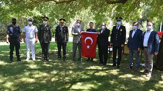 Kaymakam Fırat'tan, 15 Temmuz Gazisi Aybey'e ziyaret