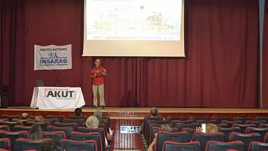 Afet bilinçlendirme semineri düzenlendi