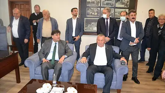 Başkan Karaca'dan DP Genel Başkanı'na karşılama töreni