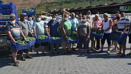 Çiftçi Özer Çakal, 'Çiftçinin emekleri ile bu kadar oynamasınlar'