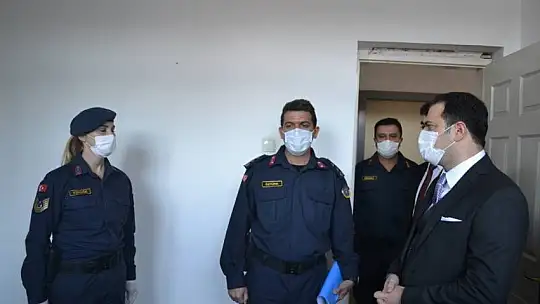 Kaymakam Fırat'tan stant ziyareti