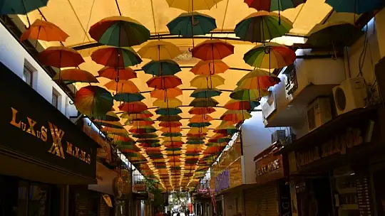 Çok şükür, hastaneler de yataklar boşalıyor